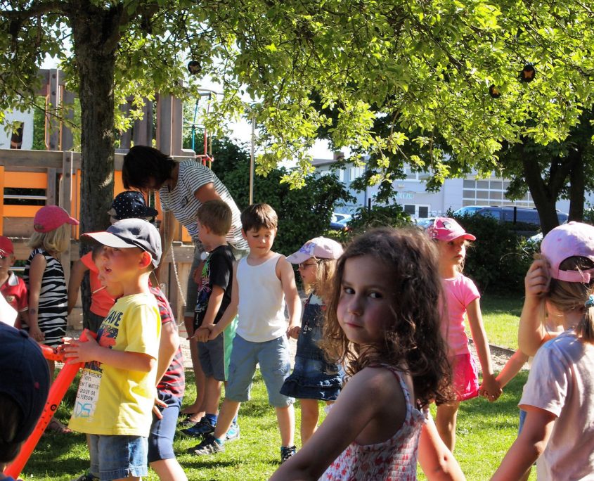 Familienwandertag und Sommerfest im Kindergarten Sankt Jakob in