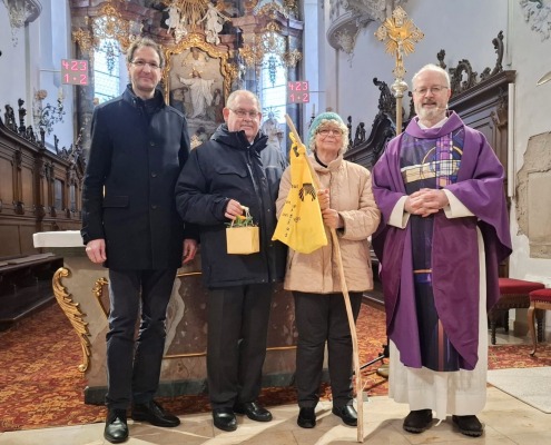2026_02_22_EhrungKatechistenFamilieStraube_4